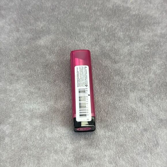 Lipstick REVLON Colorburst Lip Butter Lipstick Lip Color - Picture 3 of 4